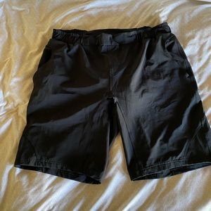 Mountain biking shorts (Giant brand)